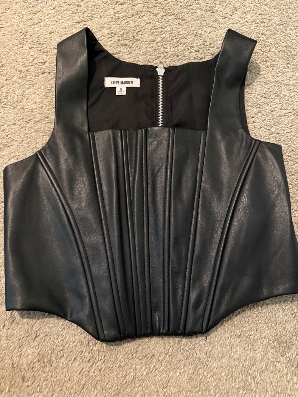 Steve Madden top